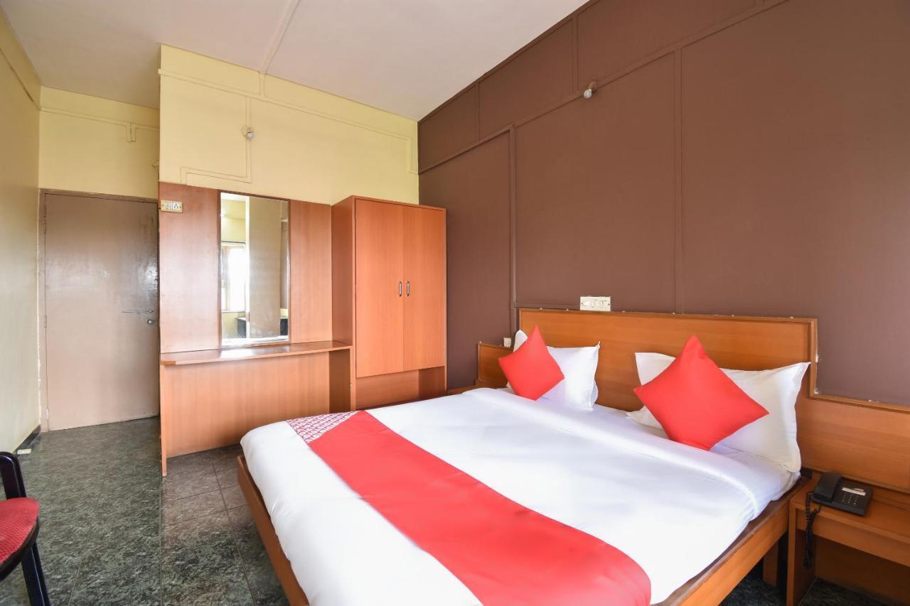 Oyo 63264 Hotel Shamiana Pandharpur Eksteriør billede