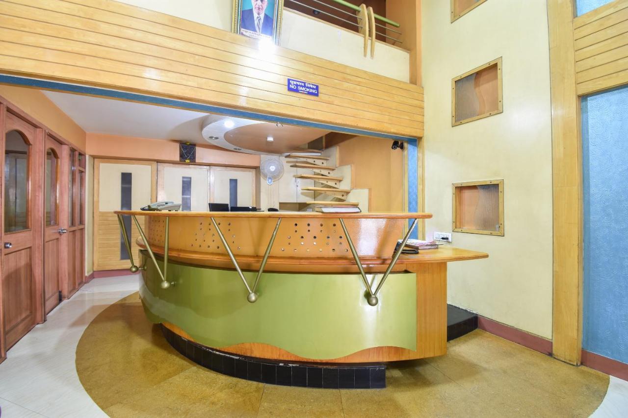 Oyo 63264 Hotel Shamiana Pandharpur Eksteriør billede