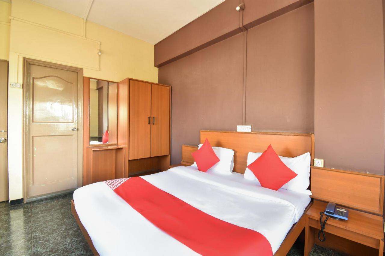 Oyo 63264 Hotel Shamiana Pandharpur Eksteriør billede