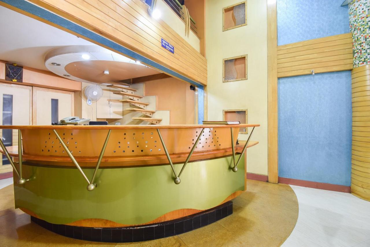 Oyo 63264 Hotel Shamiana Pandharpur Eksteriør billede