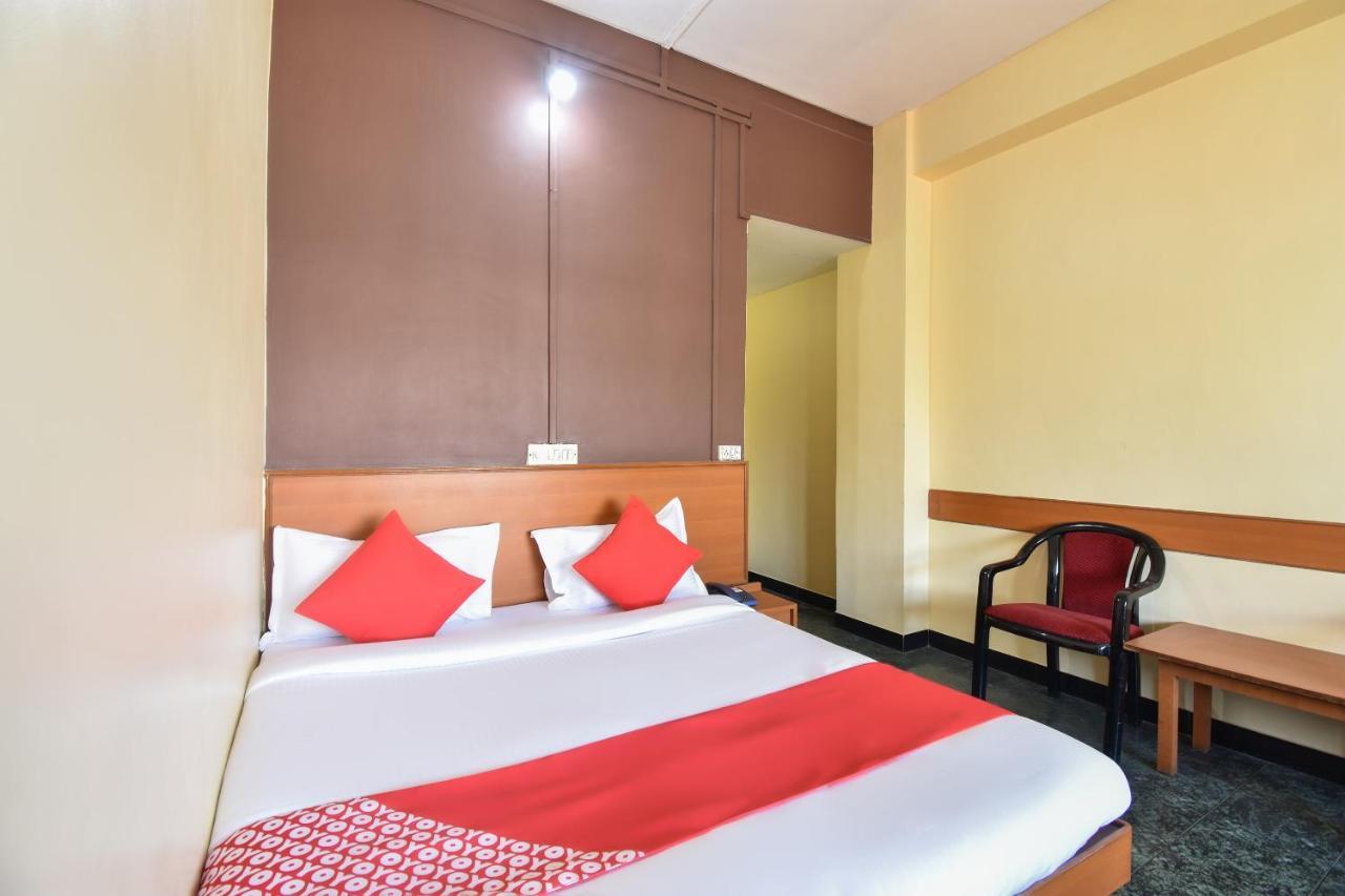 Oyo 63264 Hotel Shamiana Pandharpur Eksteriør billede