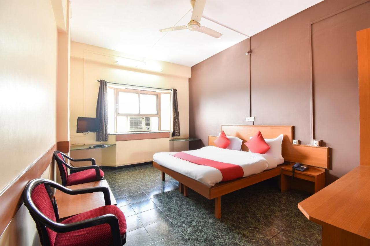 Oyo 63264 Hotel Shamiana Pandharpur Eksteriør billede