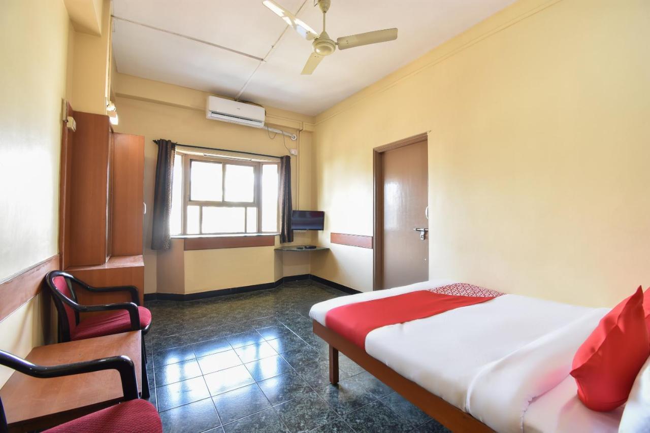 Oyo 63264 Hotel Shamiana Pandharpur Eksteriør billede