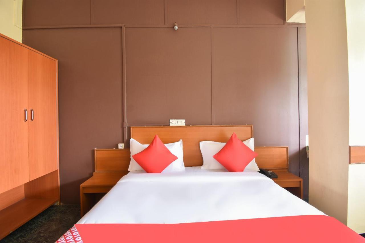 Oyo 63264 Hotel Shamiana Pandharpur Eksteriør billede